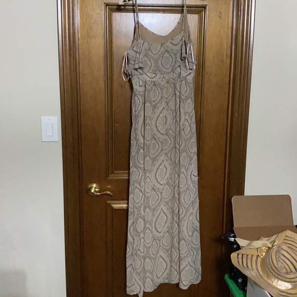 Forever 21 maxi dress - Picture 2 of 5